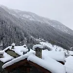 Montaz And Sauna Valtournenche