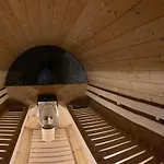 Montaz And Sauna Valtournenche