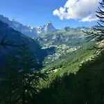 Montaz And Sauna *