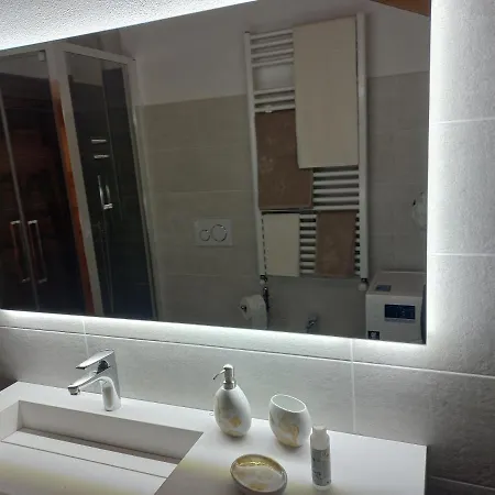 Montaz And Sauna Apartment