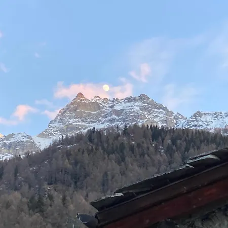 Montaz And Sauna * Valtournenche