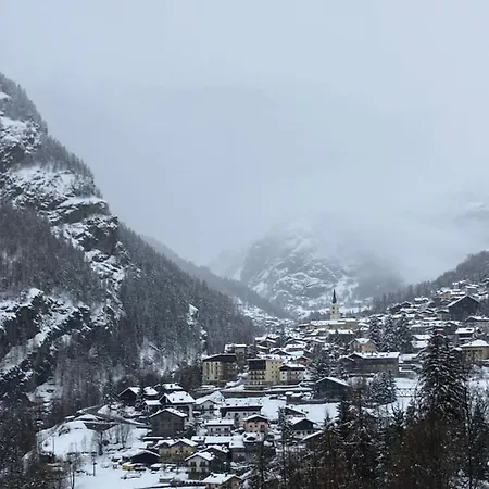 Appartamento Montaz Suite&sauna Valtournenche