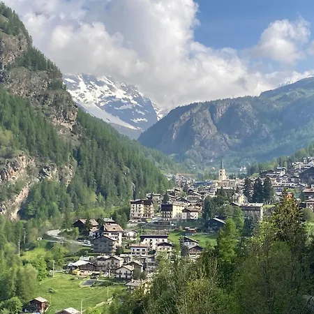 Apartamento Montaz And Sauna Valtournenche