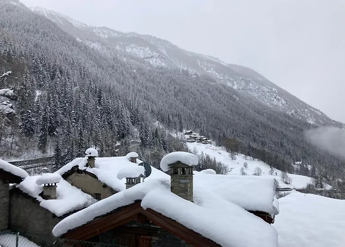 Montaz And Sauna Valtournenche